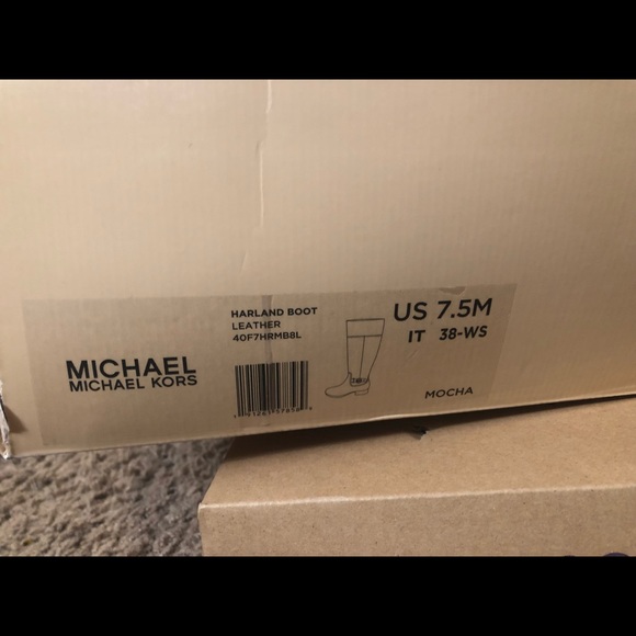 Brown Michael Kors Boots, never worn! Size 7.5 - Picture 3 of 4